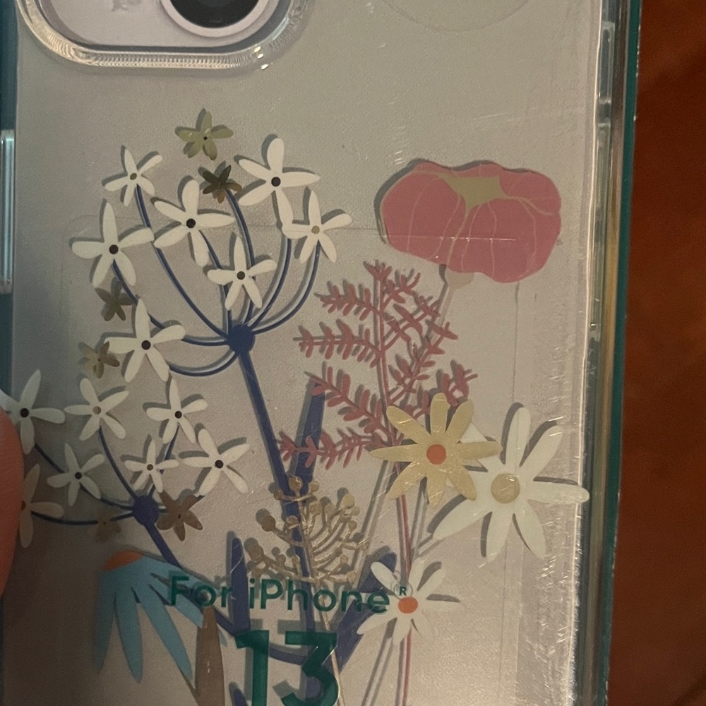 NWT- BUNDLE OF iPhone 13 Cases - Picture 9 of 9
